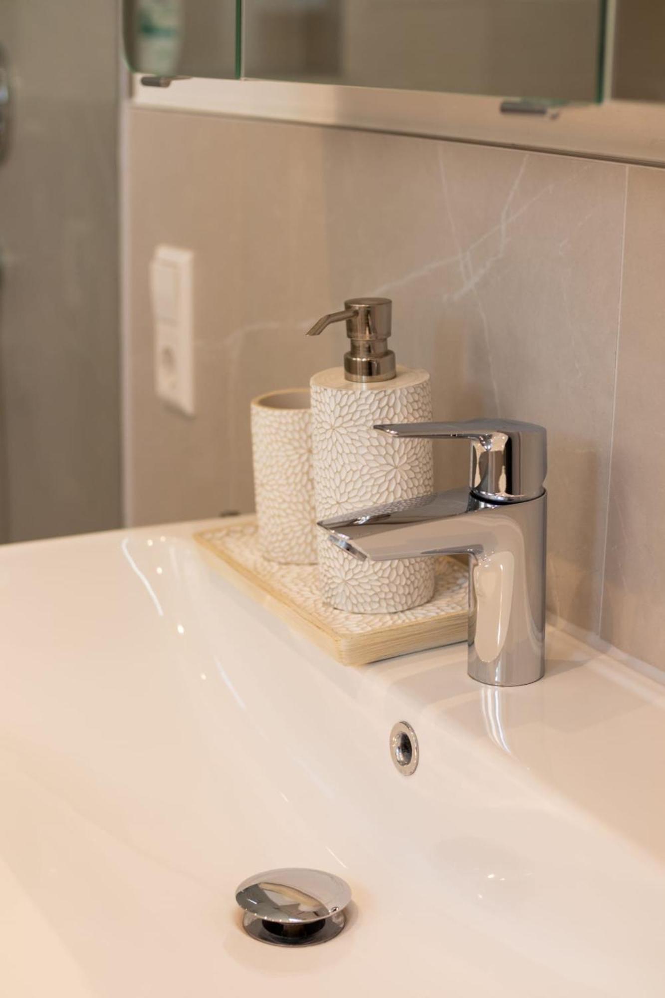 Mega Lux Apartment Esslingen am Neckar Ngoại thất bức ảnh